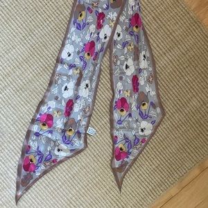 Vtg floral butterfly OdlR silk scarf 🦋